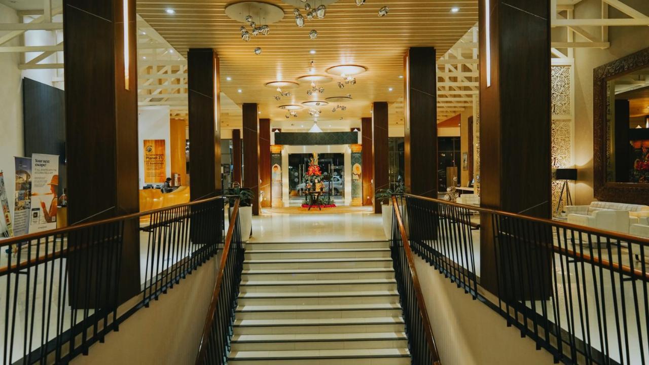 Novotel Banjarmasin Airport Banjarbaru Exterior photo